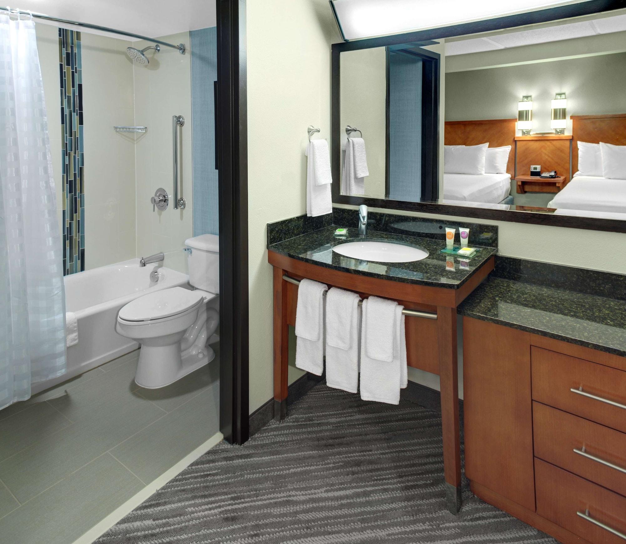 Hyatt Place Louisville-East Extérieur photo