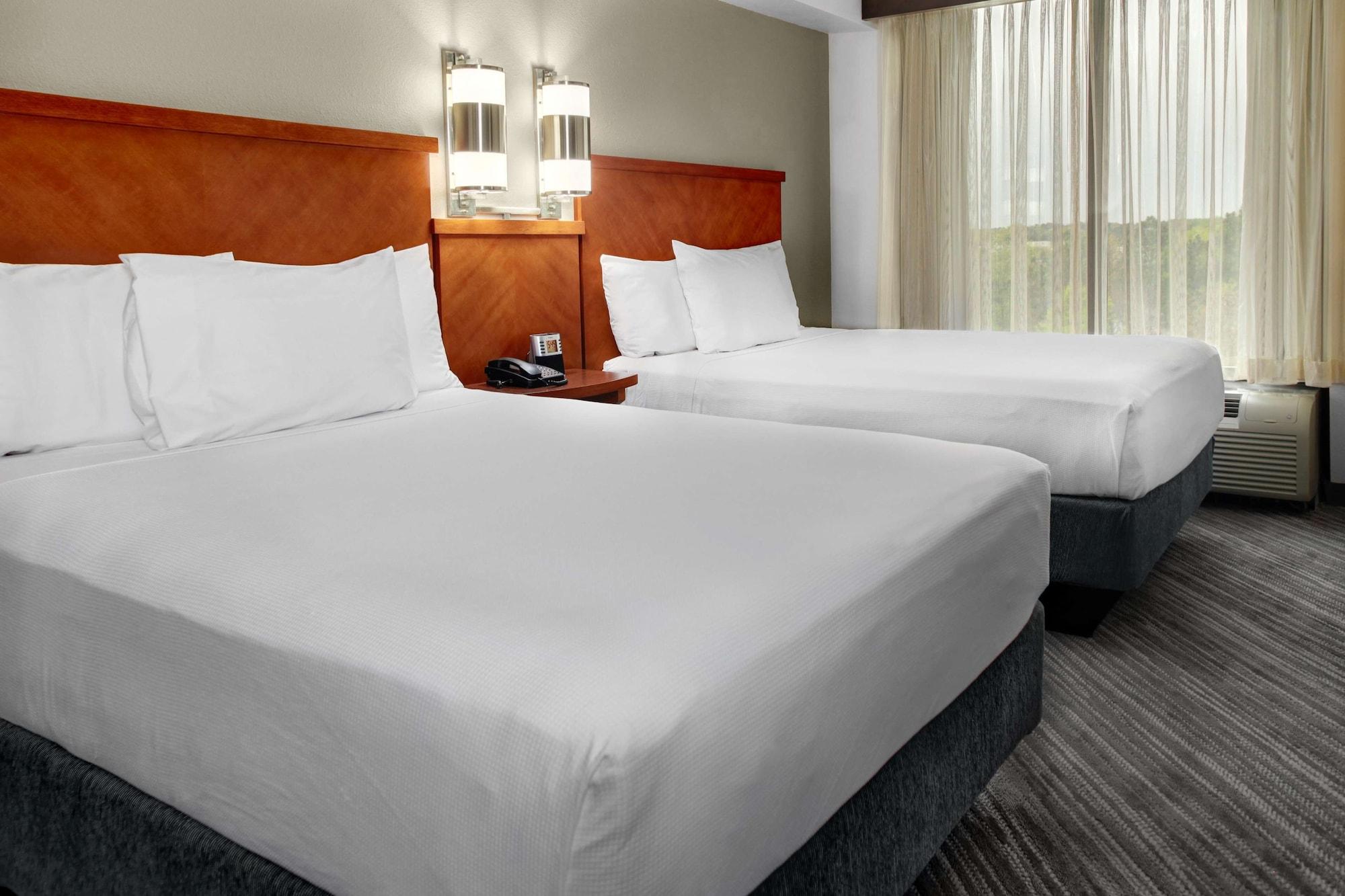 Hyatt Place Louisville-East Extérieur photo