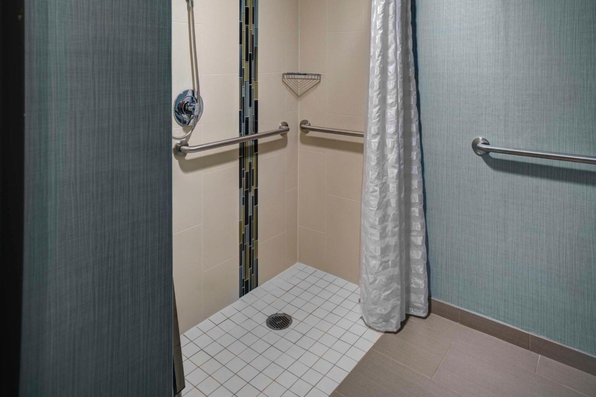 Hyatt Place Louisville-East Extérieur photo