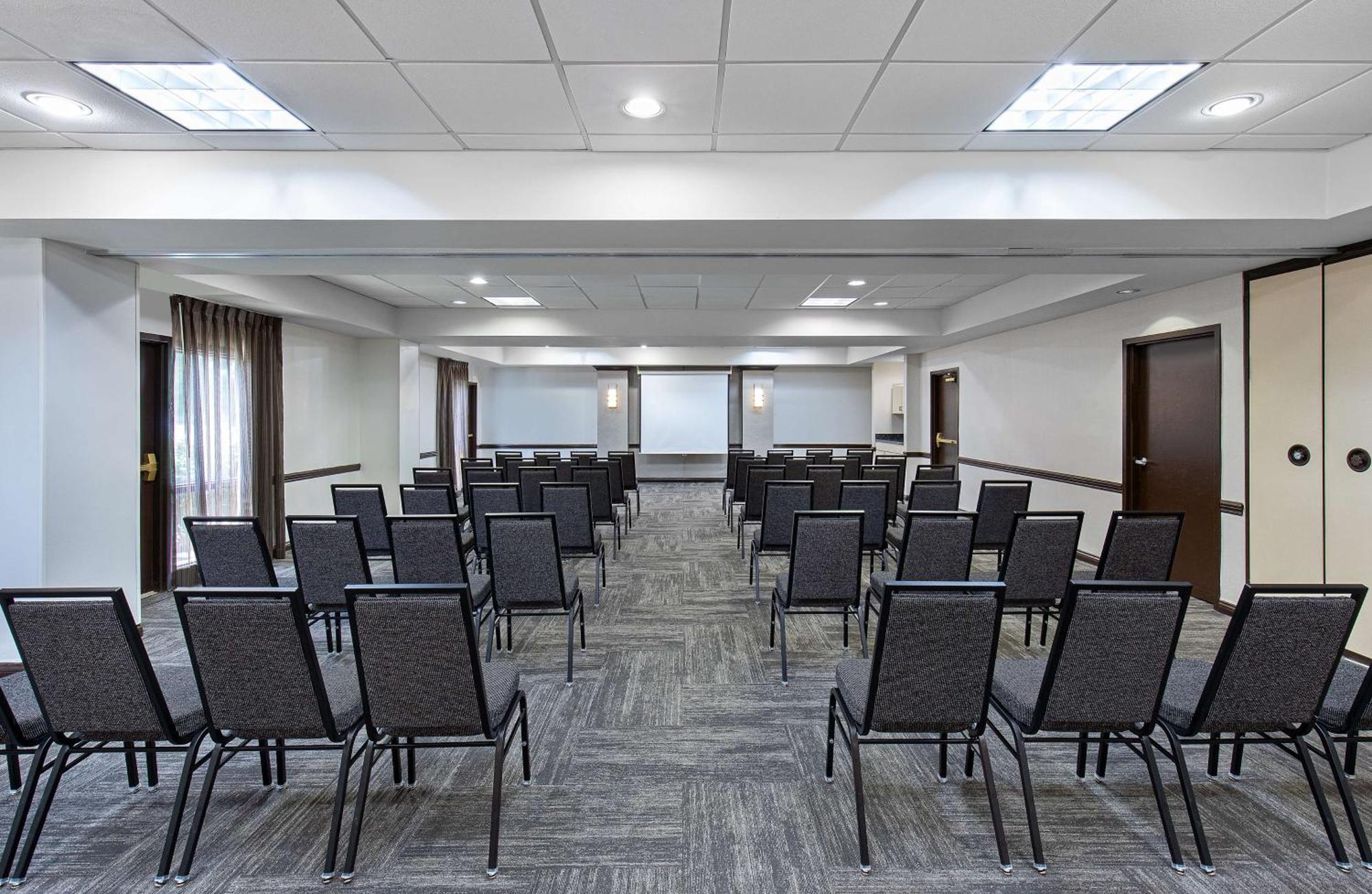 Hyatt Place Louisville-East Extérieur photo