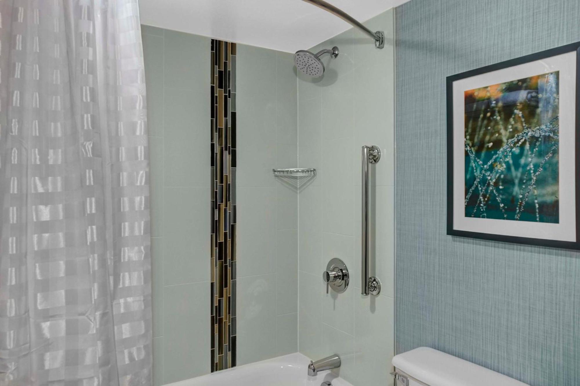 Hyatt Place Louisville-East Extérieur photo
